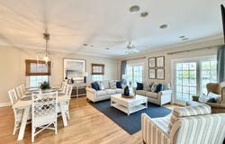 147 E Atlantic Blvd, Ocean City, NJ 08226