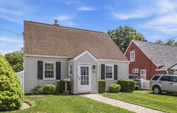 111 Birch Lane, Valley Stream, NY 11581