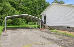 34 Hidden Valley Circle, Lexington, TN 38351