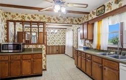 16670 Leavenworth Road, Basehor, KS 66007