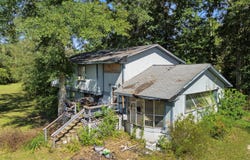 18250 Oak Drive, Saucier, MS 39574