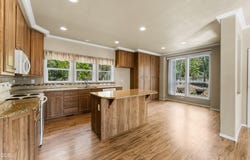 2085 Stringer Gap Road, Grants Pass, OR 97527