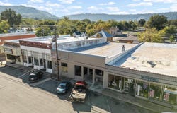 105 W MAIN STREET, Marshall, AR 72650