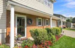 225 Seymour Rd, Hackettstown Town, NJ 07840-1003