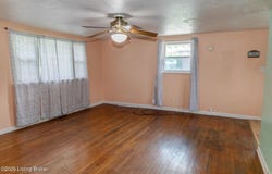 106 W 1st St, Hanover, IN 47243