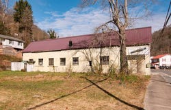 1002 Guyandotte, Mullens, WV 25882