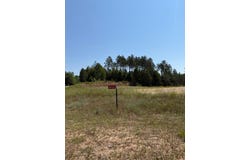 W7855 TRELLIS Road, CRIVITZ, WI 54114
