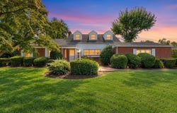 517 E Shore Road, Great Neck, NY 11024