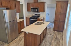 501 Kinney St, Coalinga, CA 93210