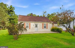 LUKE Drive, PASADENA, MD 21122