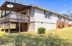 922 20TH St, Fayette, AL 35555