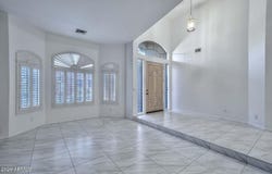 1942 E CLAIRE Drive E, Phoenix, AZ 85022