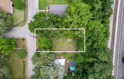 900 Tank St, Lockhart, TX 78644