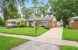 17333 Lorenz Avenue, Lansing, IL 60438