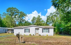 346 Twin Cedar Drive, Hemphill, TX 75948