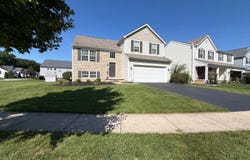 8811 Sweetshade Dr, Lewis Center, OH 43035