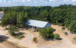 5562 Cedar Creek Drive, Kemp, TX 75143