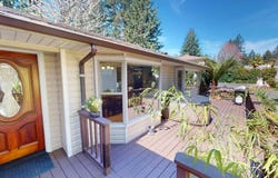925 7TH St, Brookings, OR 97415
