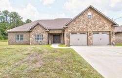 611 Padgetts Road, Opelika, AL 36804