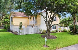 146 Seabreeze Cir, Jupiter, FL 33477