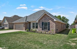 124 Brimestone Loop, Benton, LA 71006