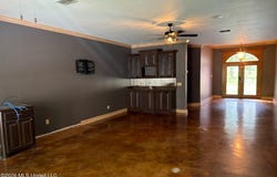 1058 Clabber Creek Drive, Summit, MS 39666