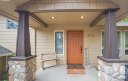 532 E STONECREEK Dr, LaCenter, WA 98629