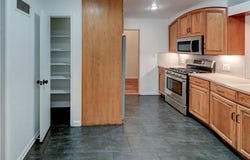 520 S Meadowbrook Lane, Olathe, KS 66062