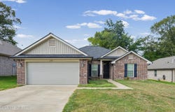 1744 Grayce Drive, Southaven, MS 38671