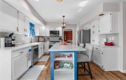 2206 Glenn Abbey, Jeffersonville, IN 47130