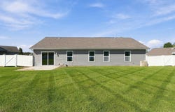 201 Chickadee Lane, Warsaw, IN 46580