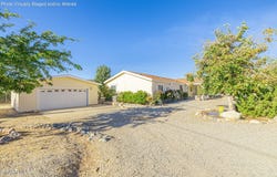 29520 Piani Road, Pearblossom, CA 93553