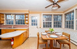 1 Exeter Road, Kingston, NH 03848