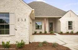 258 Caroline Boulevard, Madison, MS 39110