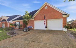 561 Spring Lake Drive, Pearl, MS 39208