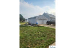 112 N White Street, Comfrey, MN 56019