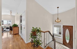 9 Smith Place, Williston Park, NY 11596