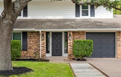 304 Clearsky Cir, Austin, TX 78745