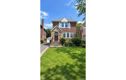 115 Canterbury Gate, Lynbrook, NY 11563