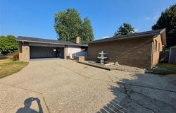 3710 Worchester Drive, Flint, MI 48503