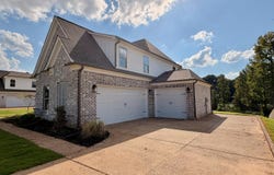 125 Westhaven Place, Jackson, TN 38305