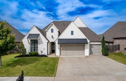 12202 S Granite Avenue E, Bixby, OK 74008