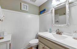 121 CROWN POINT Circle, LONGWOOD, FL 32779