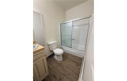 439 3rd St, Pitcairn, PA 15140