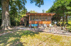 35 Loudonya Lane, Hickory, NC 28601