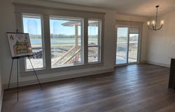 213 E Hanscom St, Derby, KS 67037