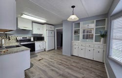 7501 142nd Ave N, Largo, FL 33771
