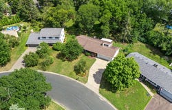9725 Queen Road, Bloomington, MN 55431