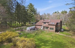 102 Egypt Road, Hawley, PA 18428