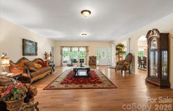 115 Barton Road, Brevard, NC 28712
